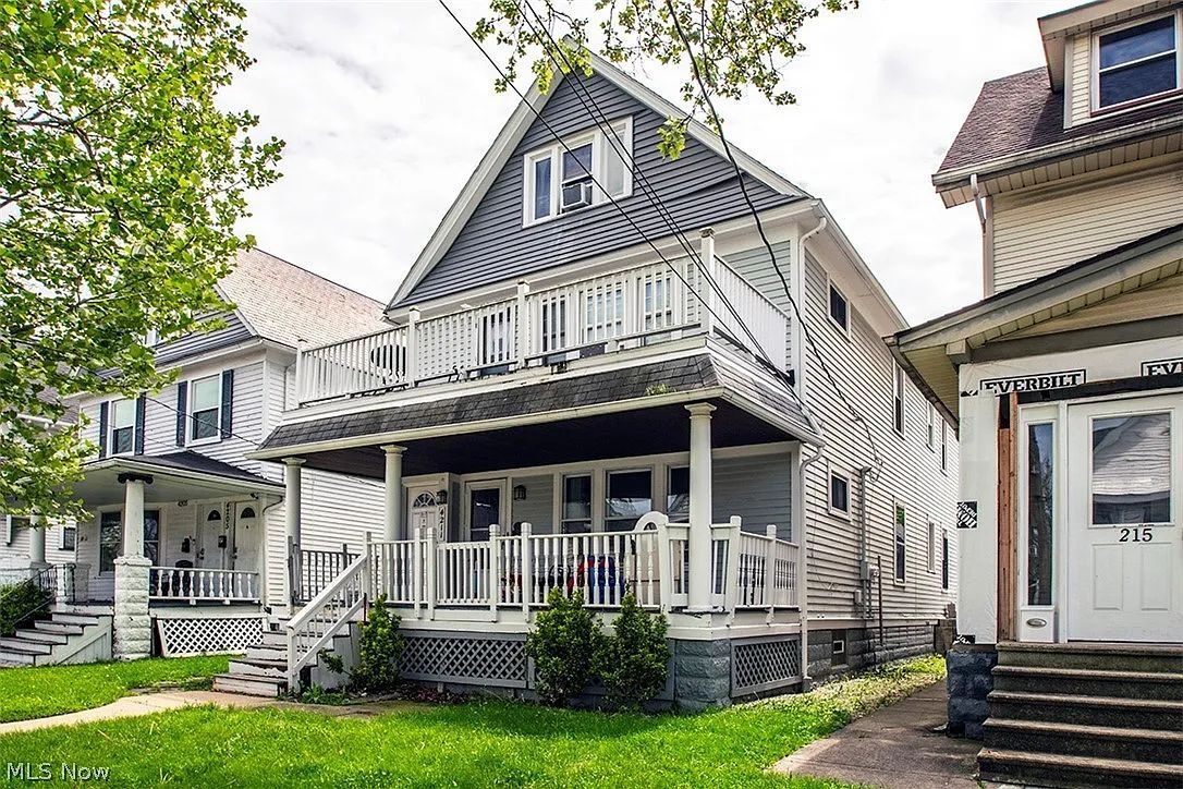Prime Living Property Management cover image