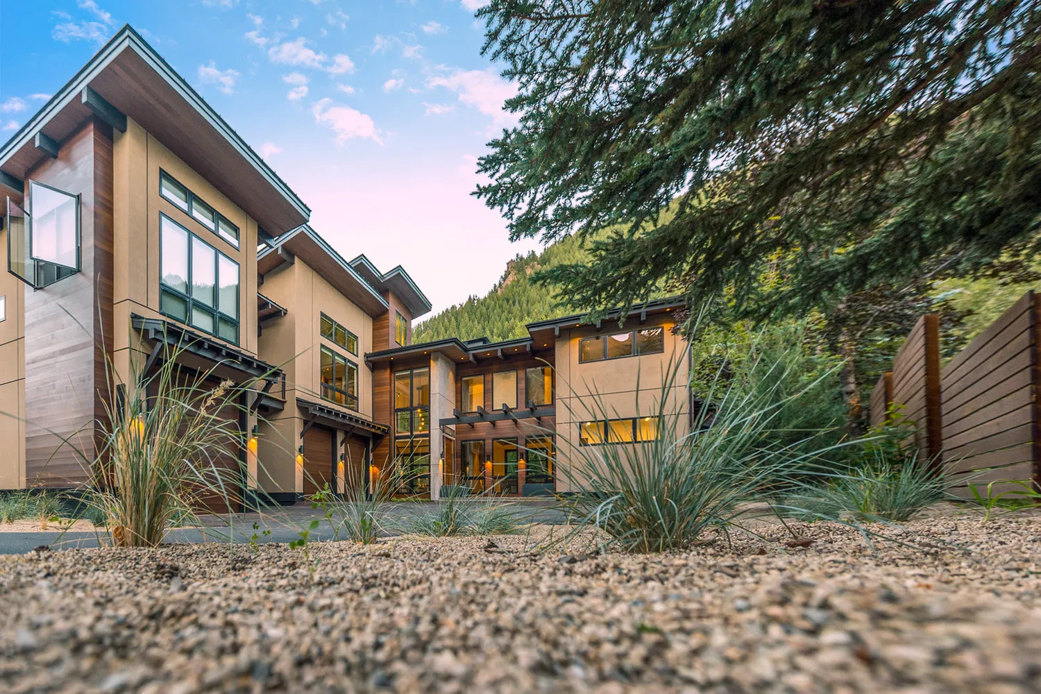 Sawtooth Development Group, LLC cover image