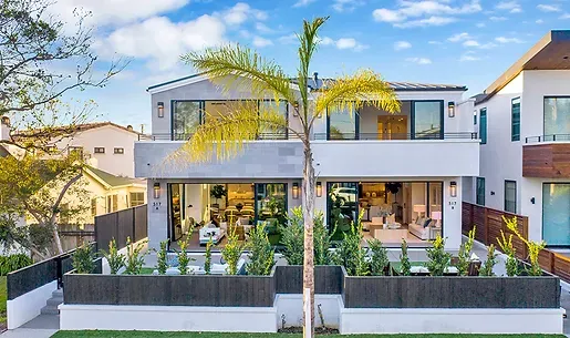 CEFALIA Real Estate cover image
