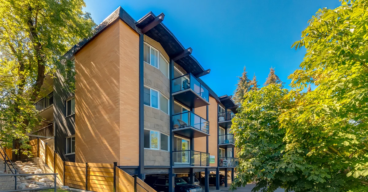 Avenue Living cover image